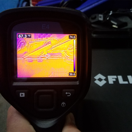 leak detection using thermal imaging
